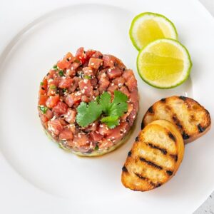Tartar de atún caribeño